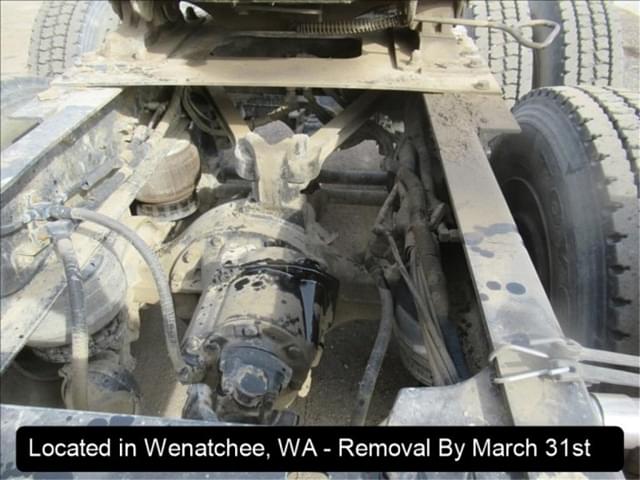 Image of Kenworth T800 equipment image 3