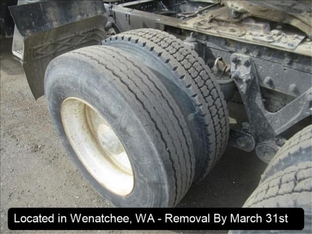 Image of Kenworth T800 equipment image 1