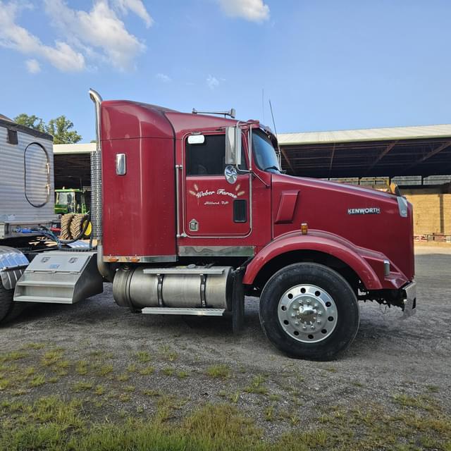 Image of Kenworth T800 equipment image 1