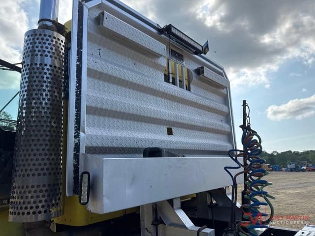 Image of Kenworth T800 equipment image 4