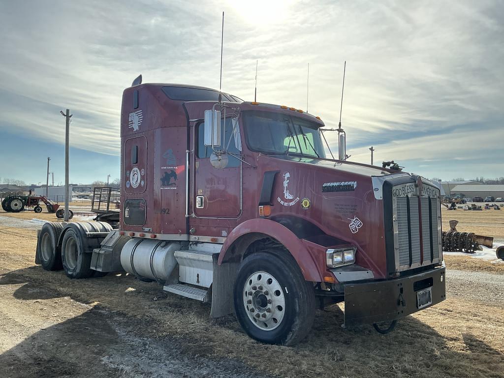 Image of Kenworth T800 Primary image