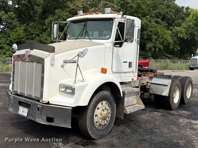 1997 Kenworth T800 Equipment Image0