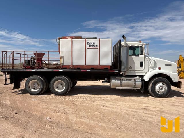 Image of Kenworth T800 equipment image 3