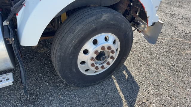 Image of Kenworth T800 equipment image 4