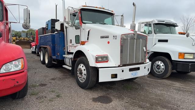 Image of Kenworth T800 equipment image 2