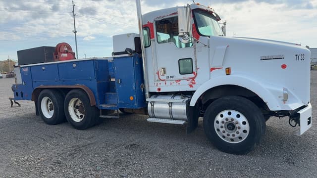 Image of Kenworth T800 equipment image 3