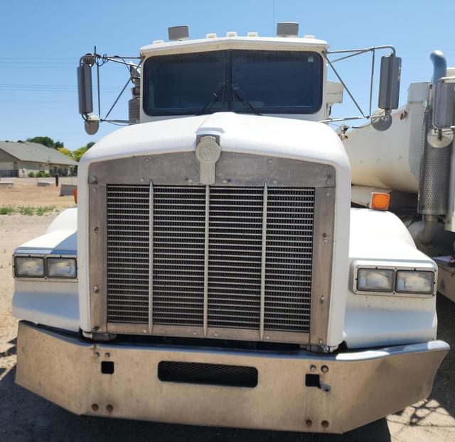 Image of Kenworth T800 equipment image 1