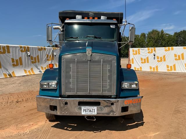 Image of Kenworth T800 equipment image 1
