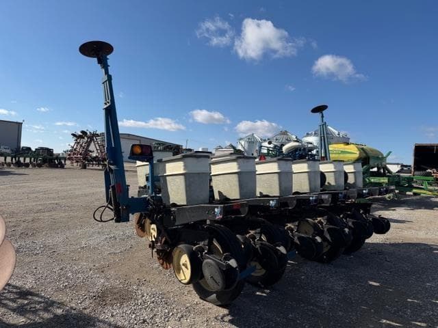 Image of Kinze 2000 equipment image 2