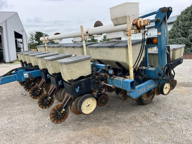 Image of Kinze 2000 equipment image 2