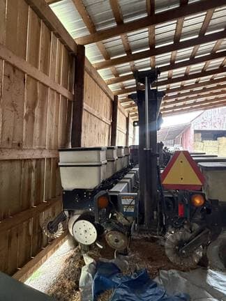 Image of Kinze 2500 equipment image 2
