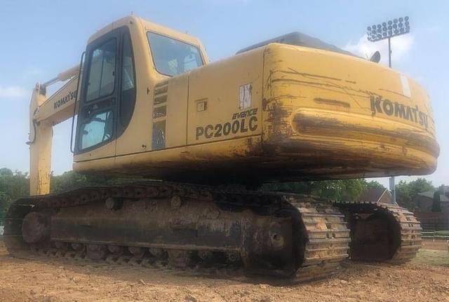 Image of Komatsu PC200LC-6LE equipment image 2