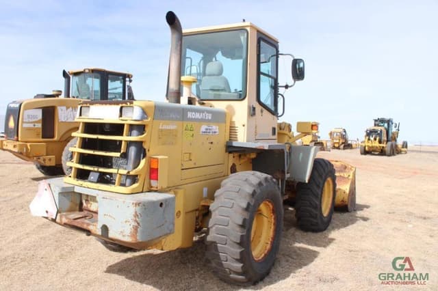 Image of Komatsu WA180 equipment image 2