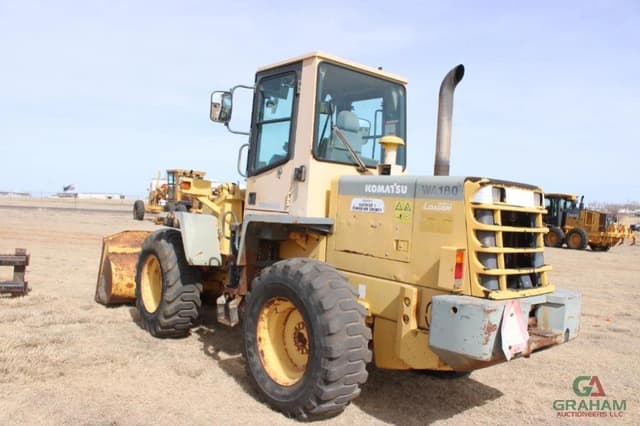 Image of Komatsu WA180 equipment image 3