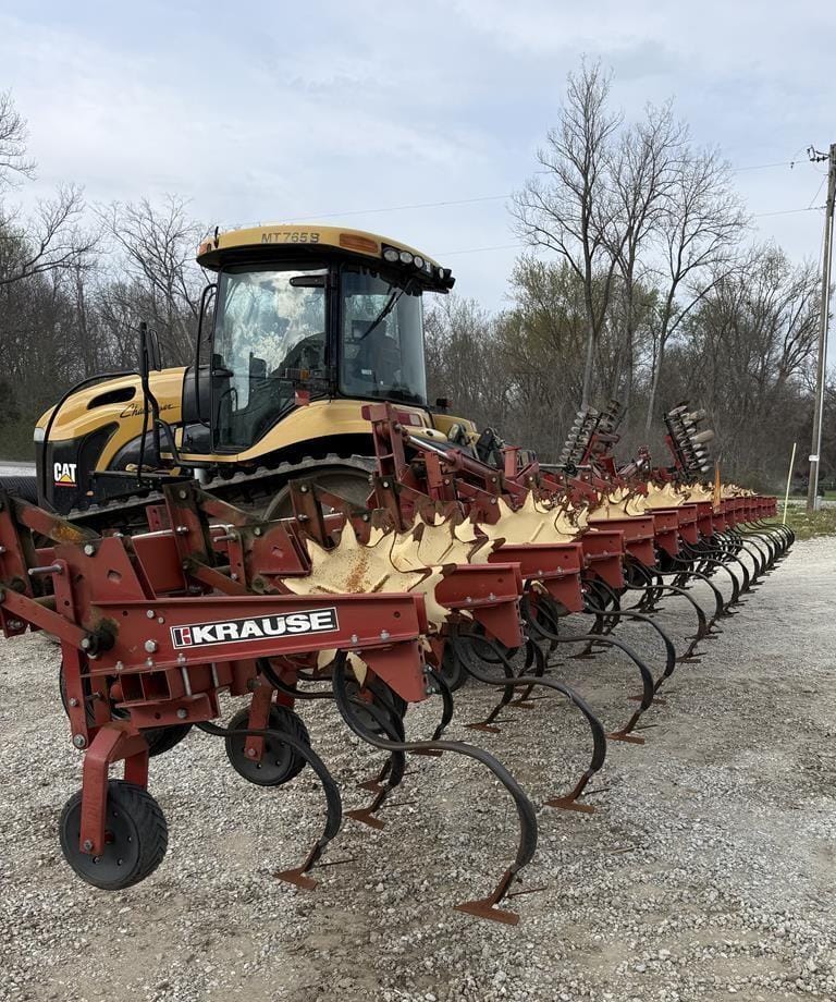 1997 Krause 4616-F3 Equipment Image0