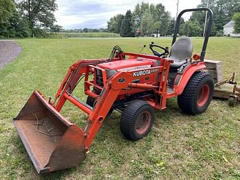 1997 Kubota B2400 Equipment Image0