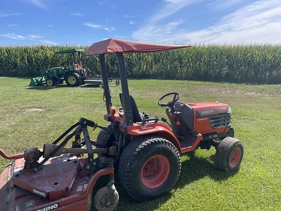 Image of Kubota B2400 equipment image 2