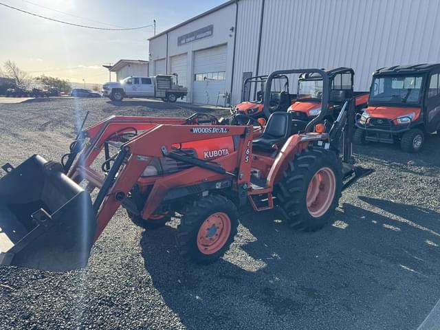 Image of Kubota L2900 equipment image 1