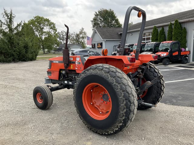 Image of Kubota M4700 equipment image 2