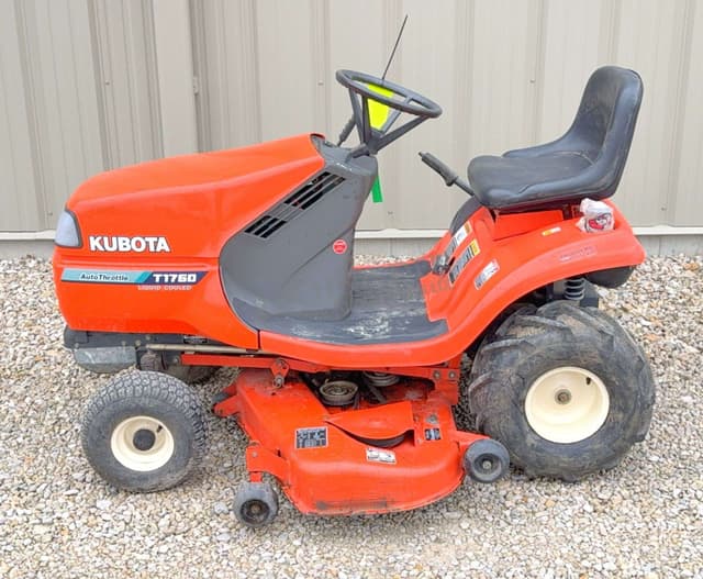 Image of Kubota T1760 equipment image 3