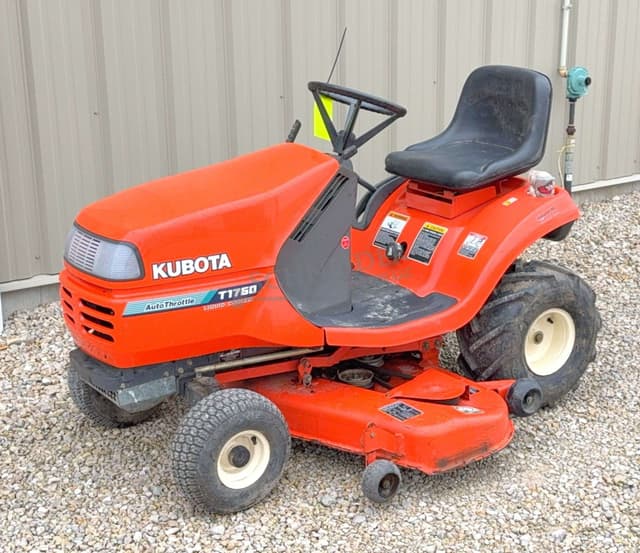 Image of Kubota T1760 equipment image 1