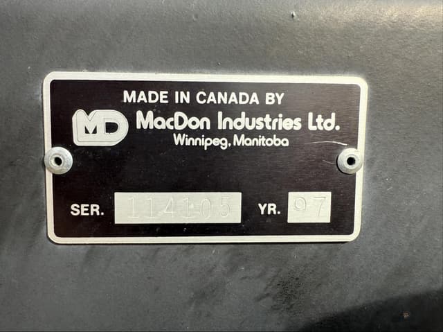 Image of MacDon 3000 equipment image 4