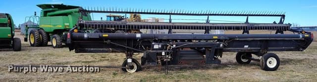 Image of MacDon 960 equipment image 4