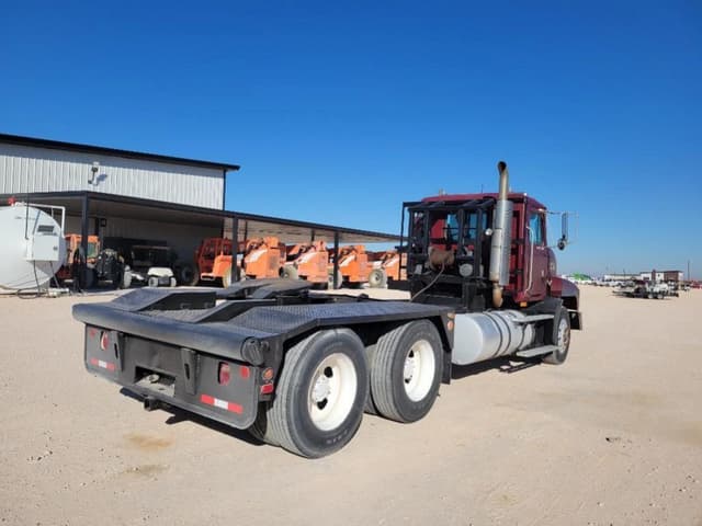 Image of Mack CH613 equipment image 4