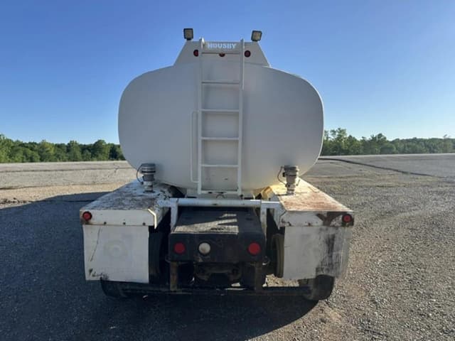 Image of Mack DM690S equipment image 3