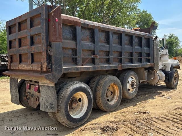 Image of Mack RD688S equipment image 4