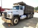1997 Mack RD688S Image