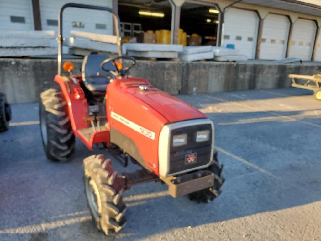Main image Massey Ferguson 1230