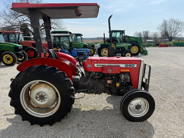 Image of Massey Ferguson 240 equipment image 1
