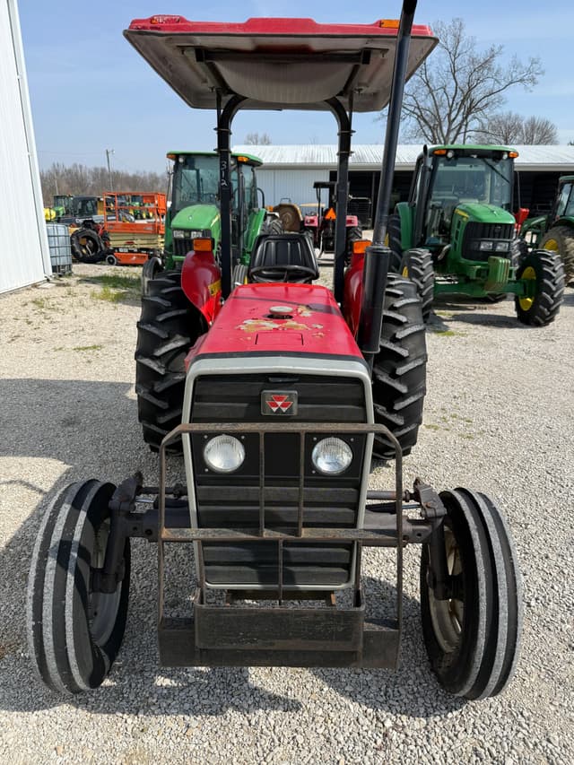 Image of Massey Ferguson 240 equipment image 2