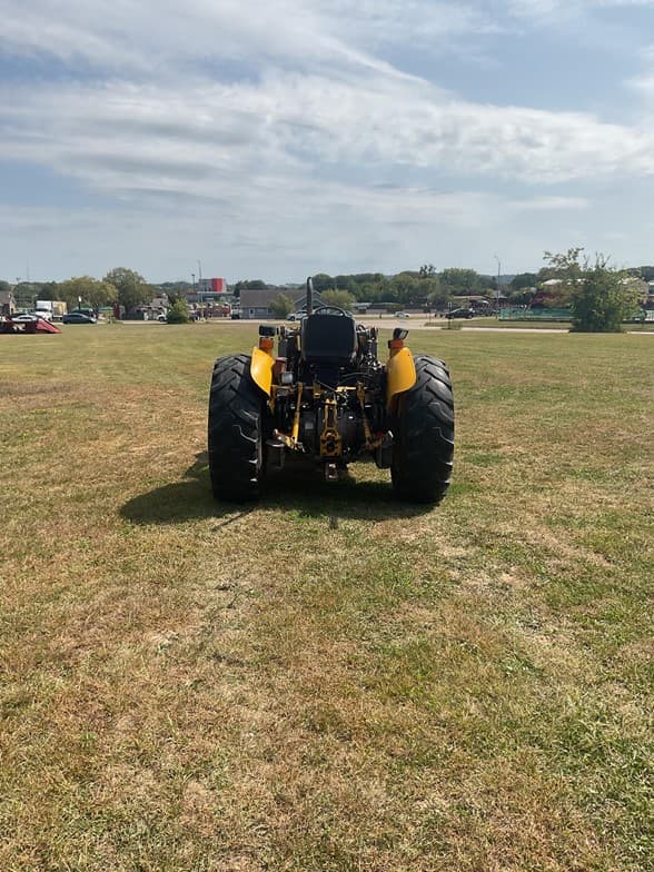 Image of Massey Ferguson 660 equipment image 3