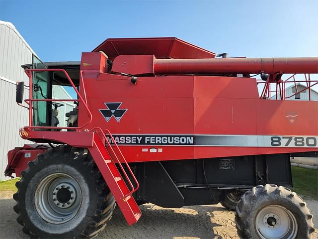 Image of Massey Ferguson 8780 equipment image 2