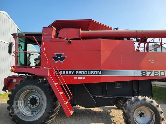 Image of Massey Ferguson 8780 equipment image 1