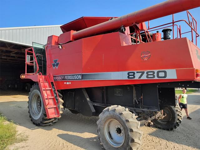 Image of Massey Ferguson 8780 equipment image 3