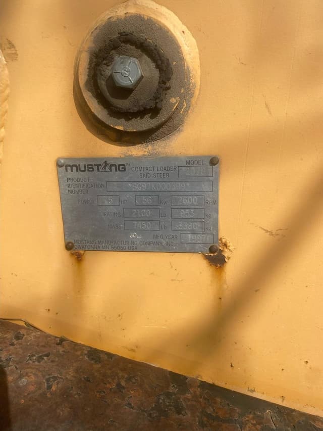 Image of Mustang 2070 equipment image 3