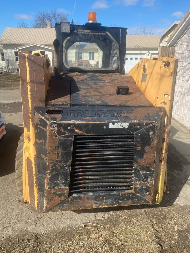 Image of Mustang 2070 equipment image 2