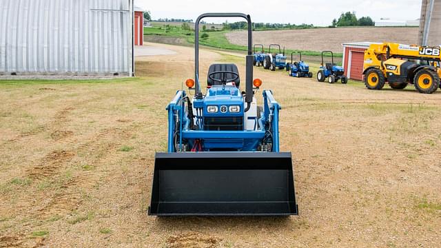 Image of New Holland 1220 equipment image 2