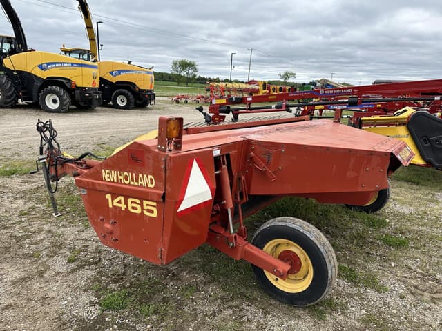 Image of New Holland 1465 equipment image 4