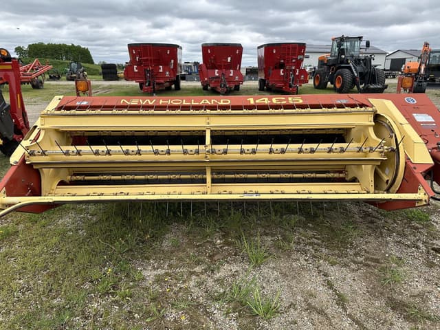 Image of New Holland 1465 equipment image 2