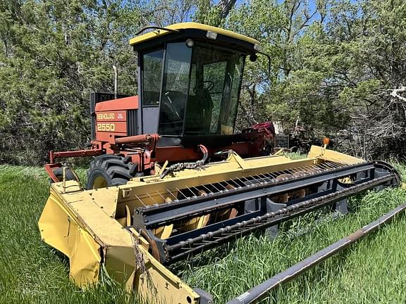 Image of New Holland 2550 equipment image 1