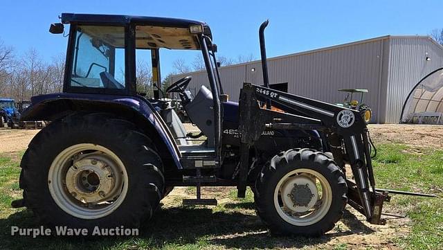 Image of New Holland 4835 equipment image 3