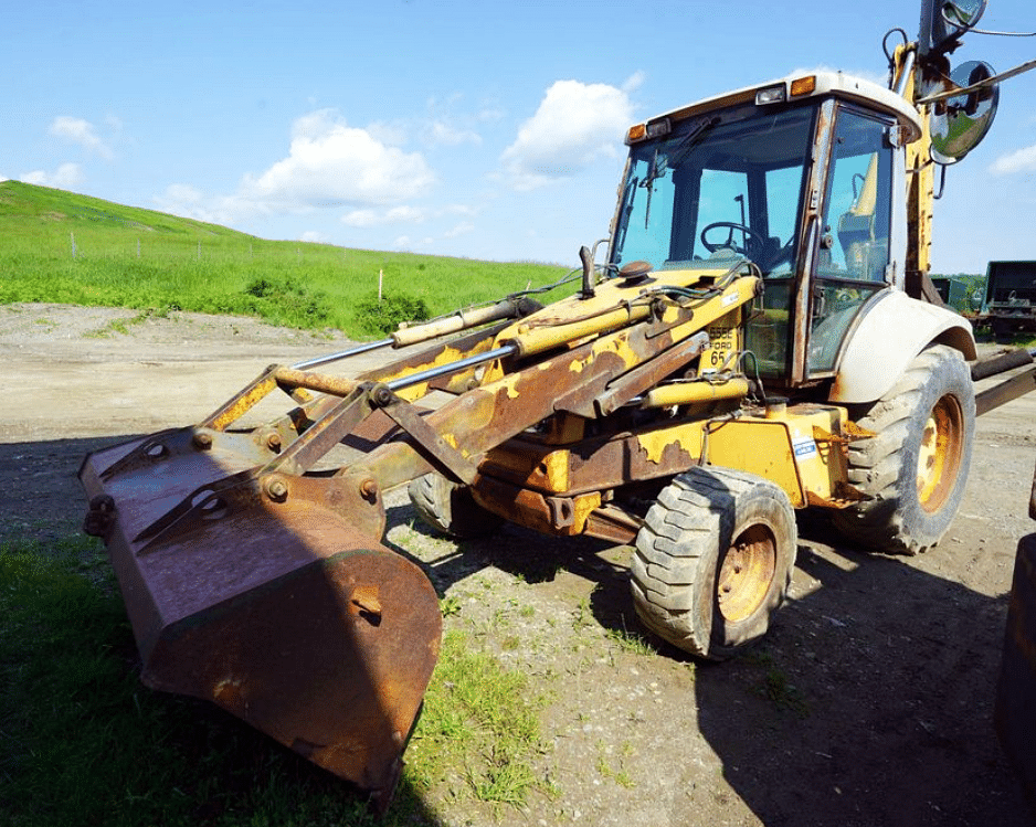 Image of New Holland 555E Primary image
