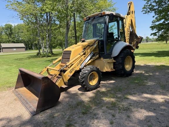 1997 New Holland 555E Equipment Image0