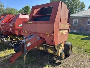 1997 New Holland 654 Image