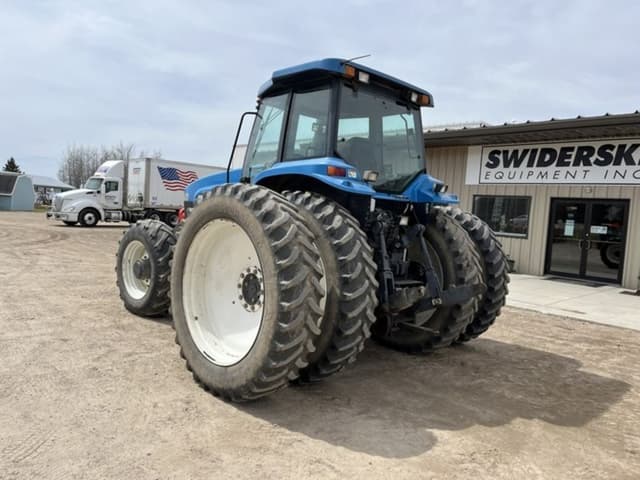 Image of New Holland 8670 equipment image 2