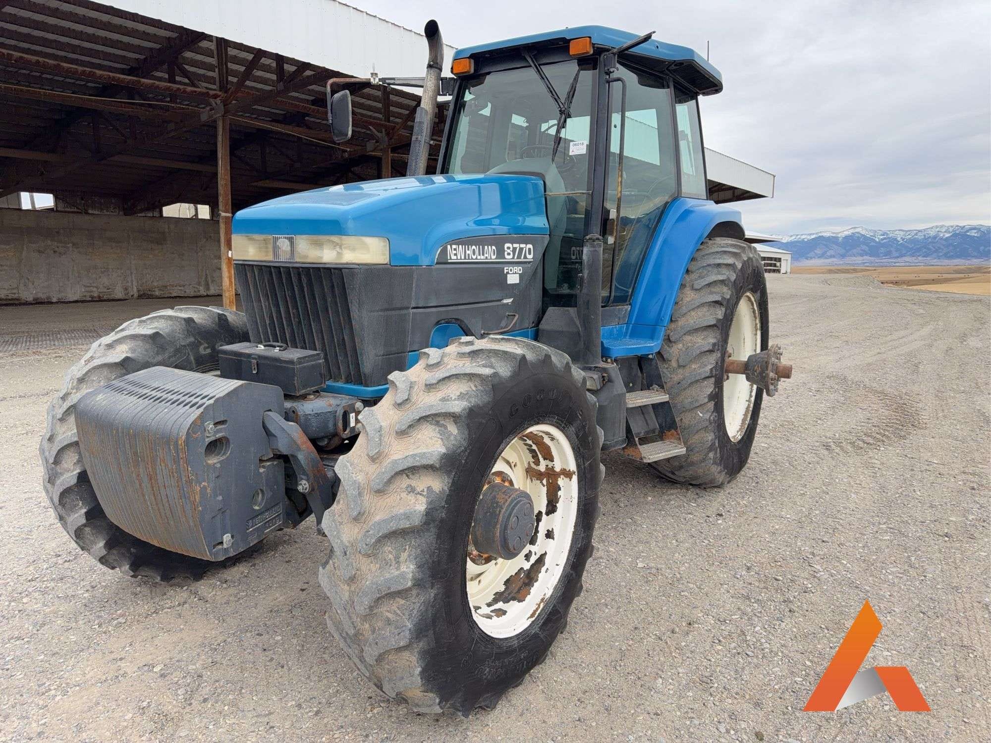 1997 New Holland 8770 Equipment Image0